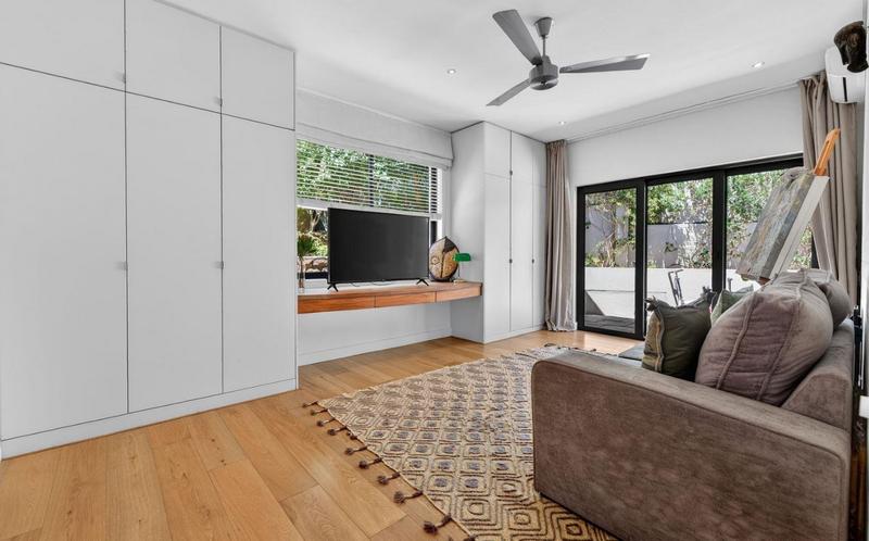 5 Bedroom Property for Sale in Camps Bay Western Cape